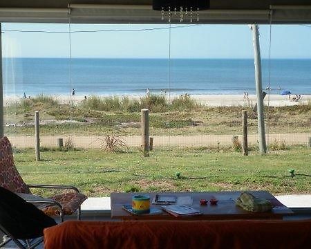 Frente Al Mar Y Cerros Villa Cuchilla Alta Buitenkant foto